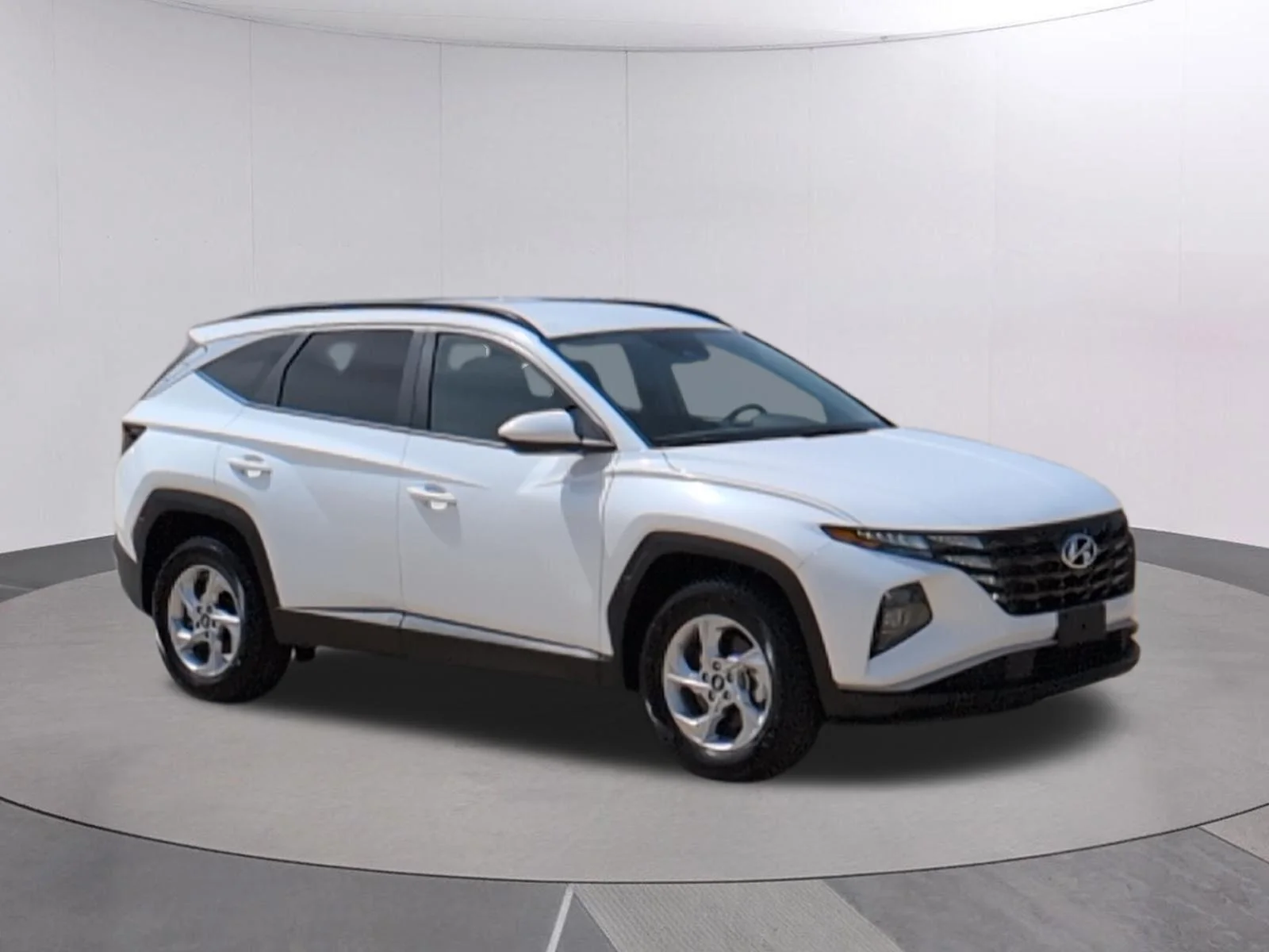 Used 2024 White Pearl Hyundai SEL image 10