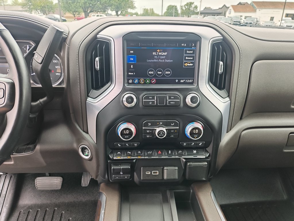 Used 2019 Brown GMC SLT image 21