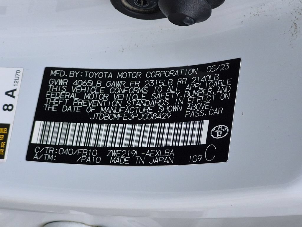 Used 2023 White Toyota LE image 35