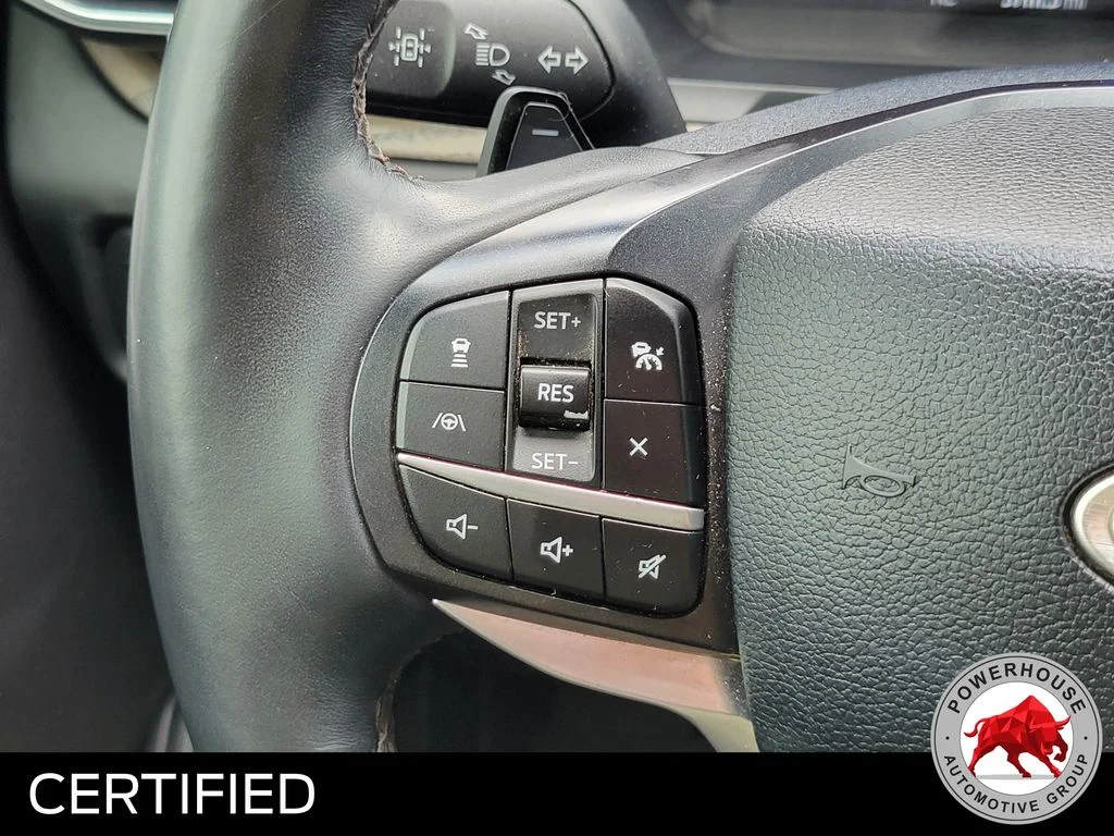 Used 2020 White Ford Platinum image 30