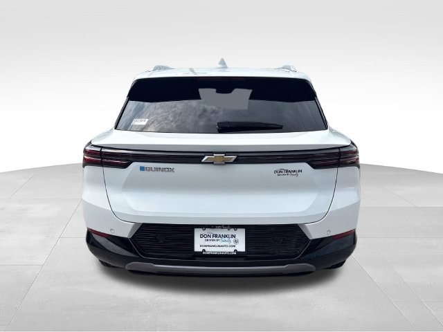 Used 2024 White Chevrolet LT image 5