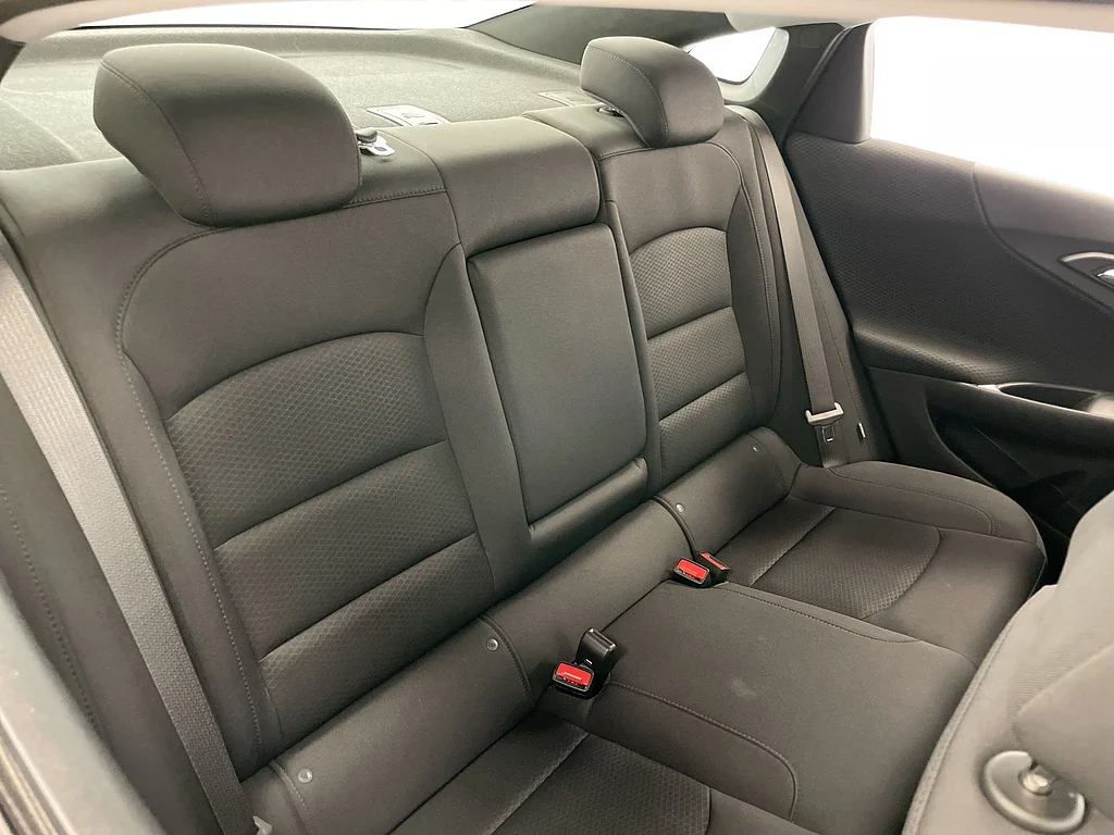 Used 2024 GRAY Chevrolet LT image 26