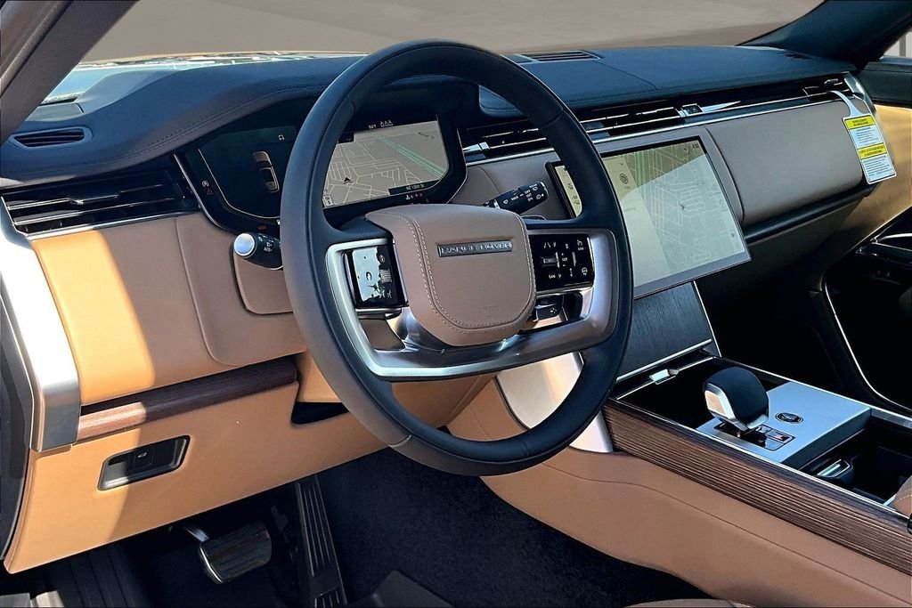 New 2026 Varesine Blue Metallic Land Rover SE image 6