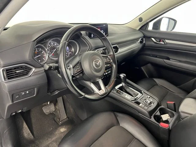 Used 2018 White Mazda Touring image 12