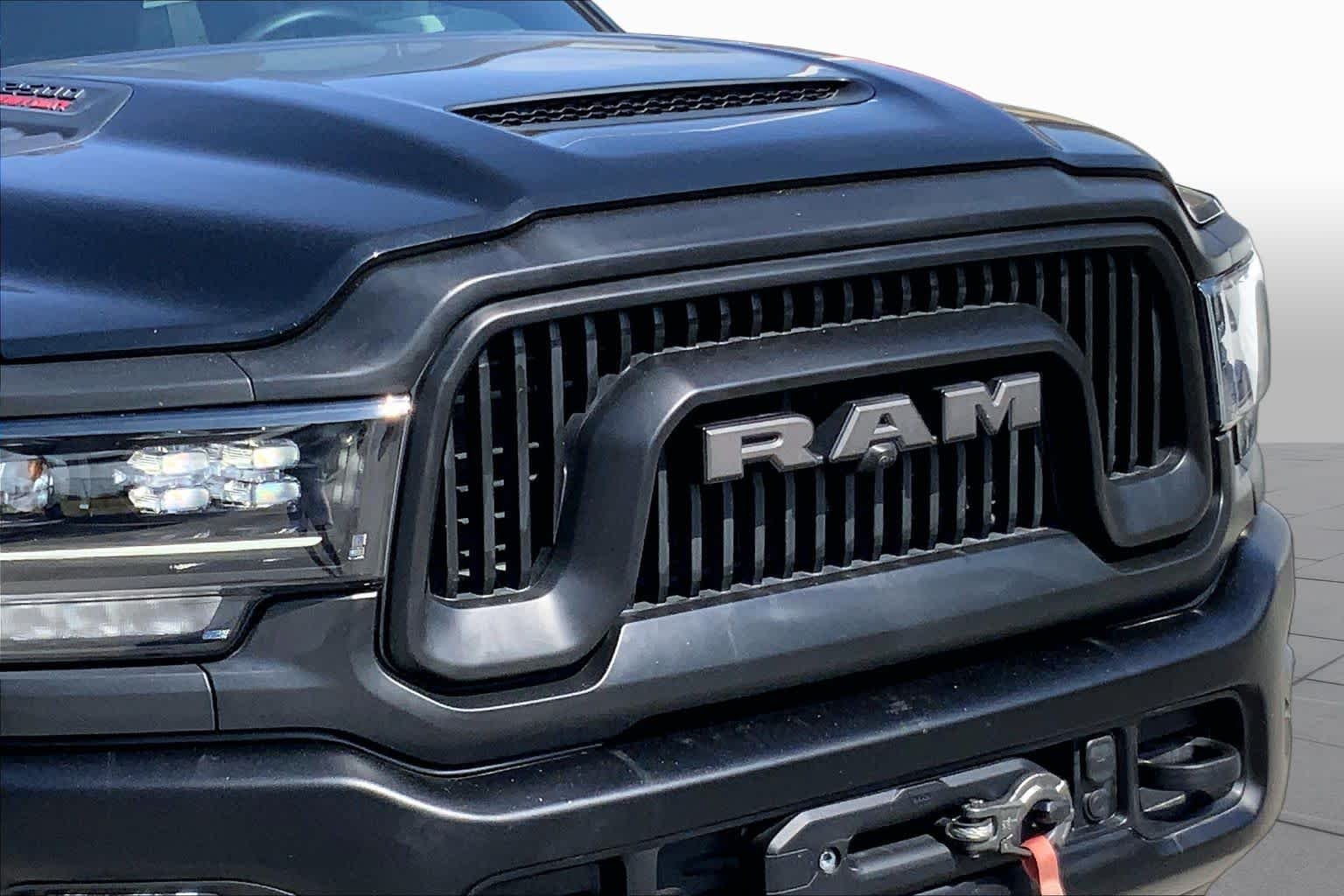 Used 2024 Diamond Black Crystal Pearlcoat Ram Power Wagon image 25
