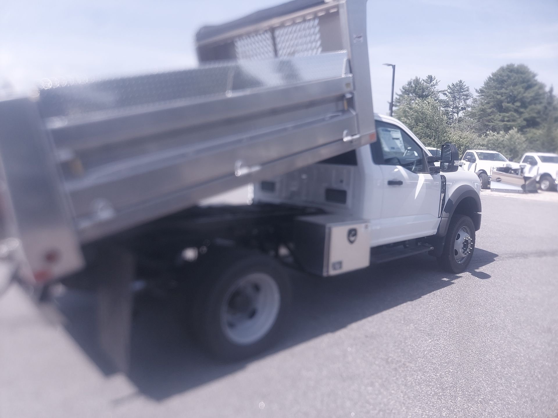 New 2026 Oxford White Ford F-450® XL image 13