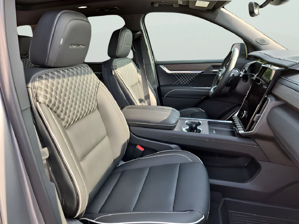 2026 GMC Acadia Denali - Photo 39
