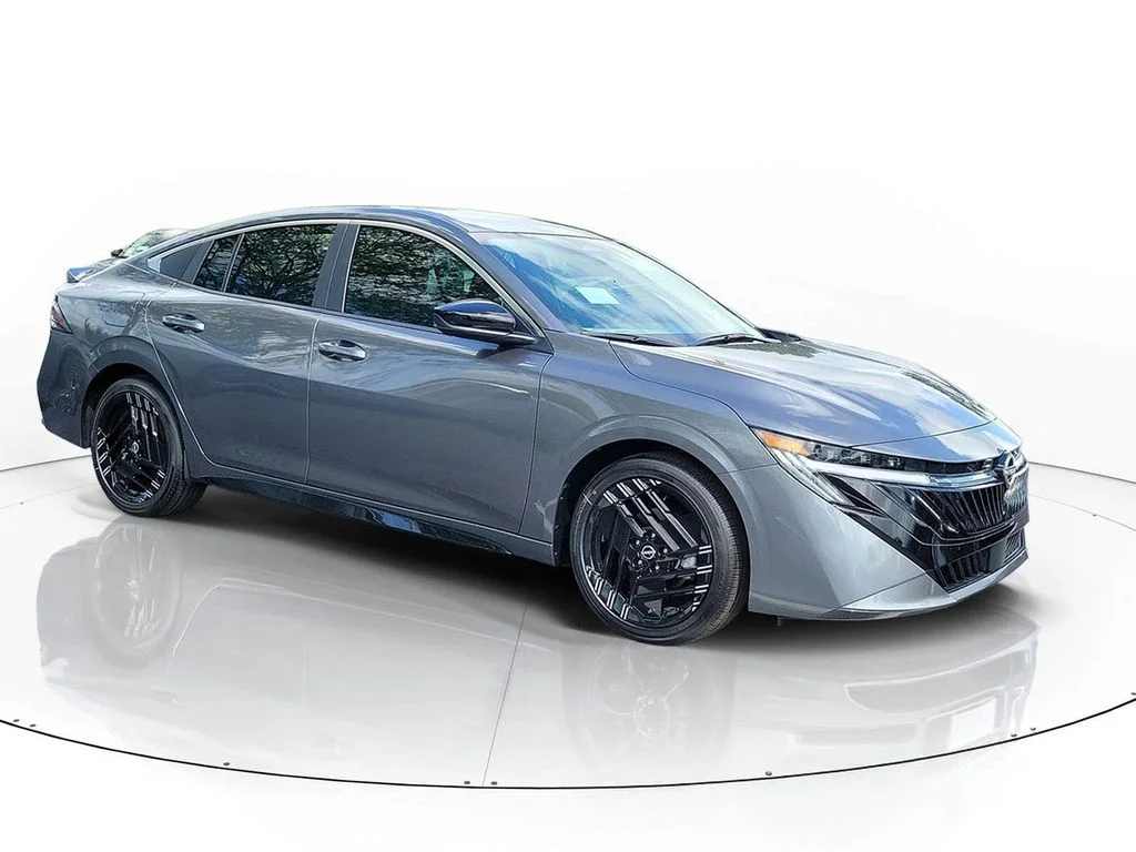 New 2026 Gray Nissan SR image 2