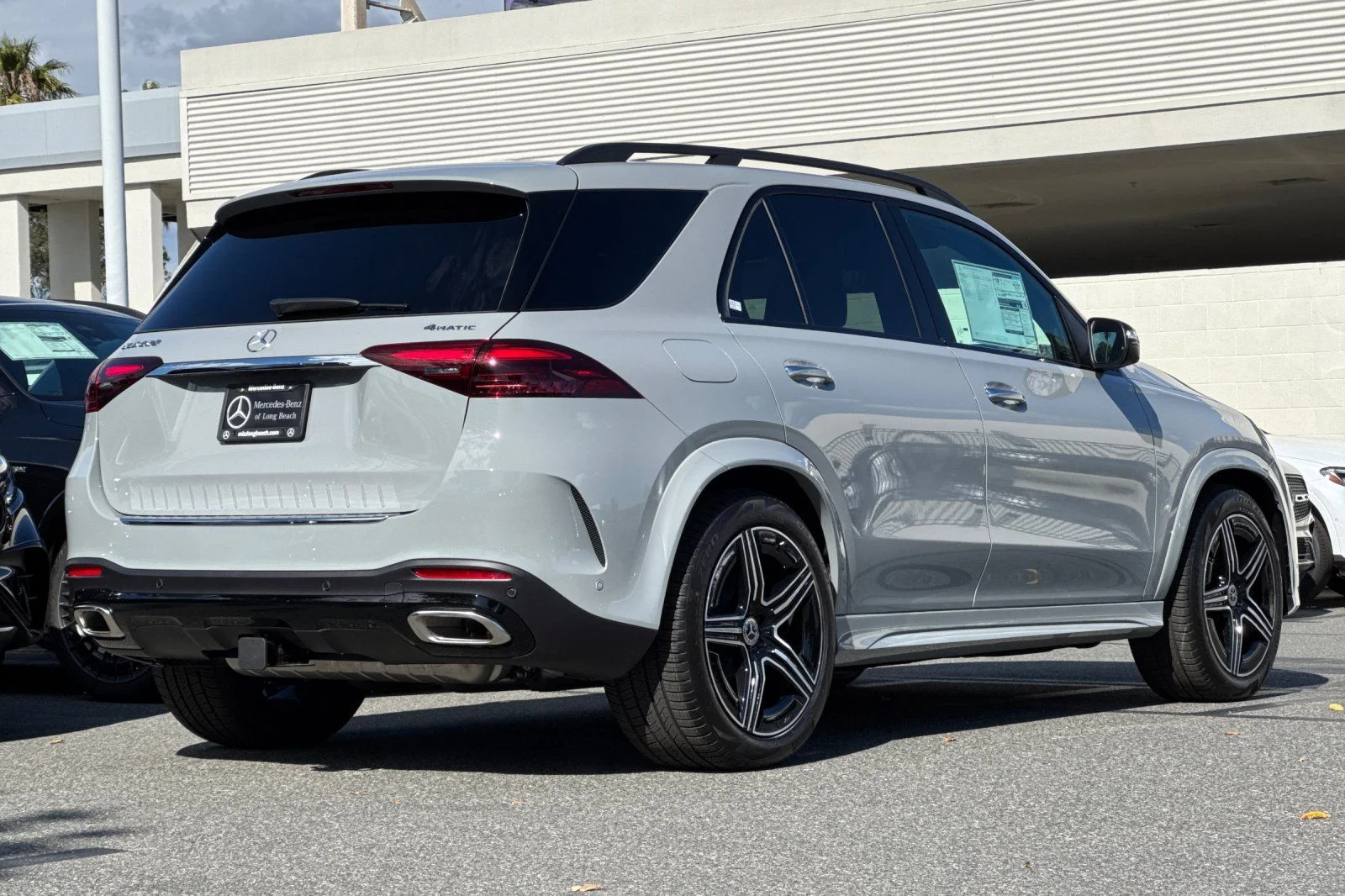 New 2026 MANUFAKTUR Alpine Grey Mercedes-Benz GLE 580 image 5