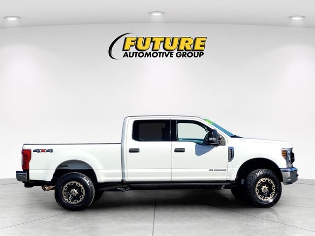 Used 2018 White Ford XLT image 3