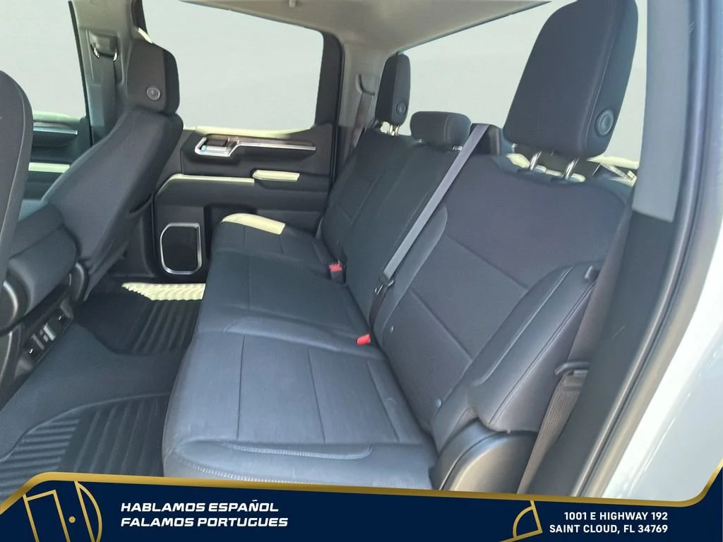 Used 2023 Summit White Chevrolet RST image 27