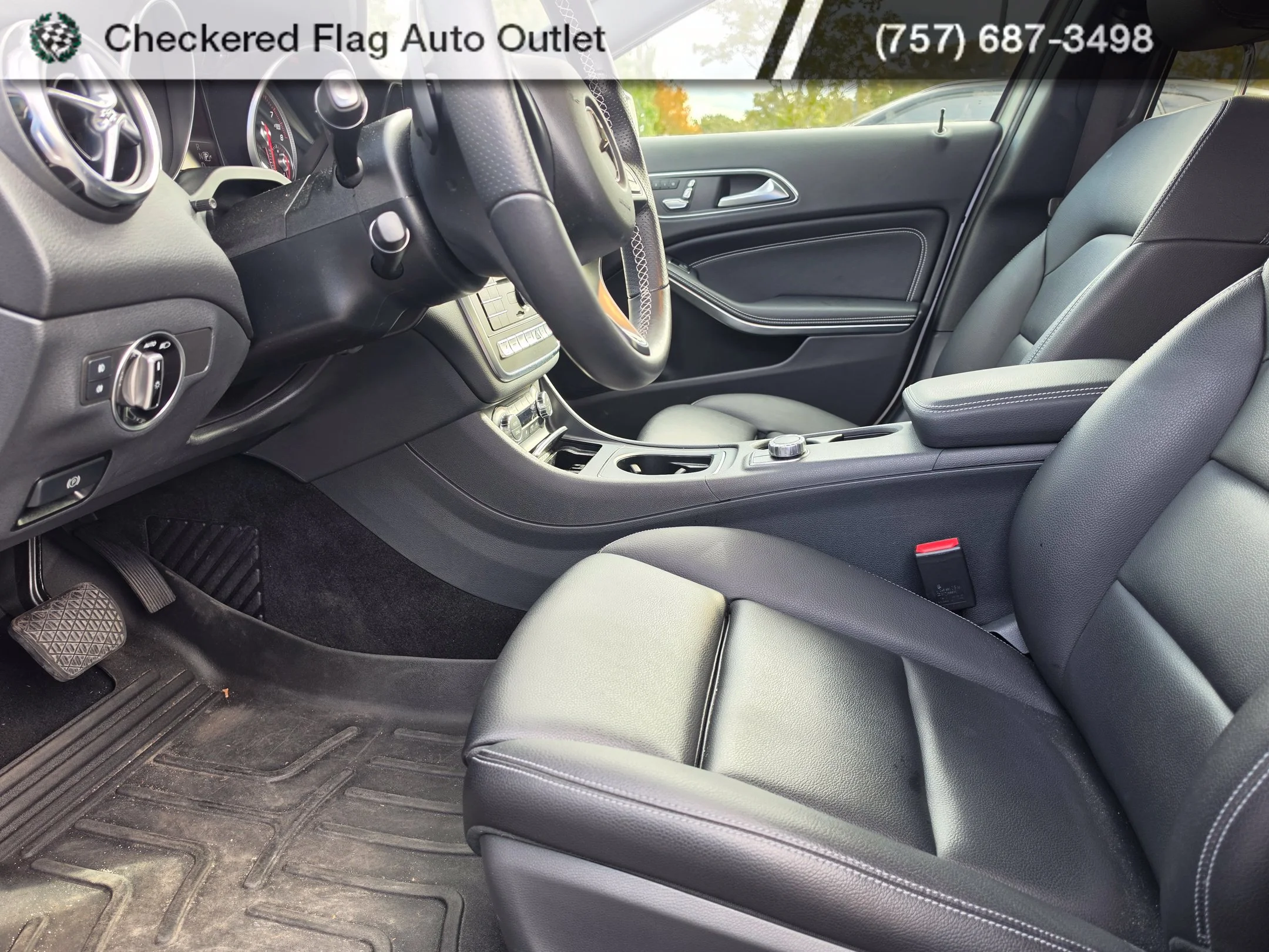 Used 2018 Polar Silver Metallic Mercedes-Benz GLA 250 image 8