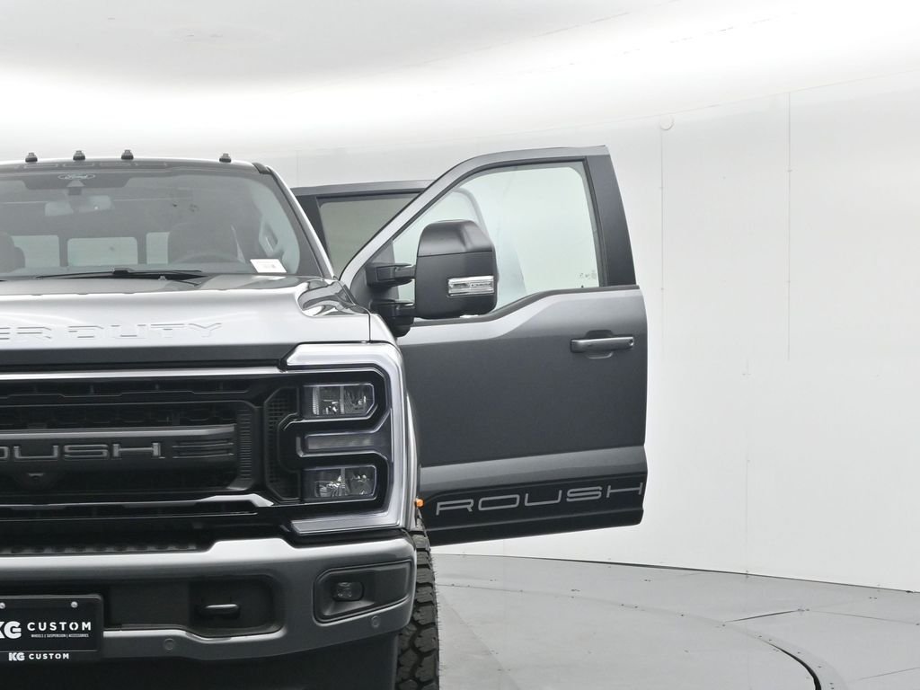New 2026 Carbonized Gray Metallic Ford Lariat image 33