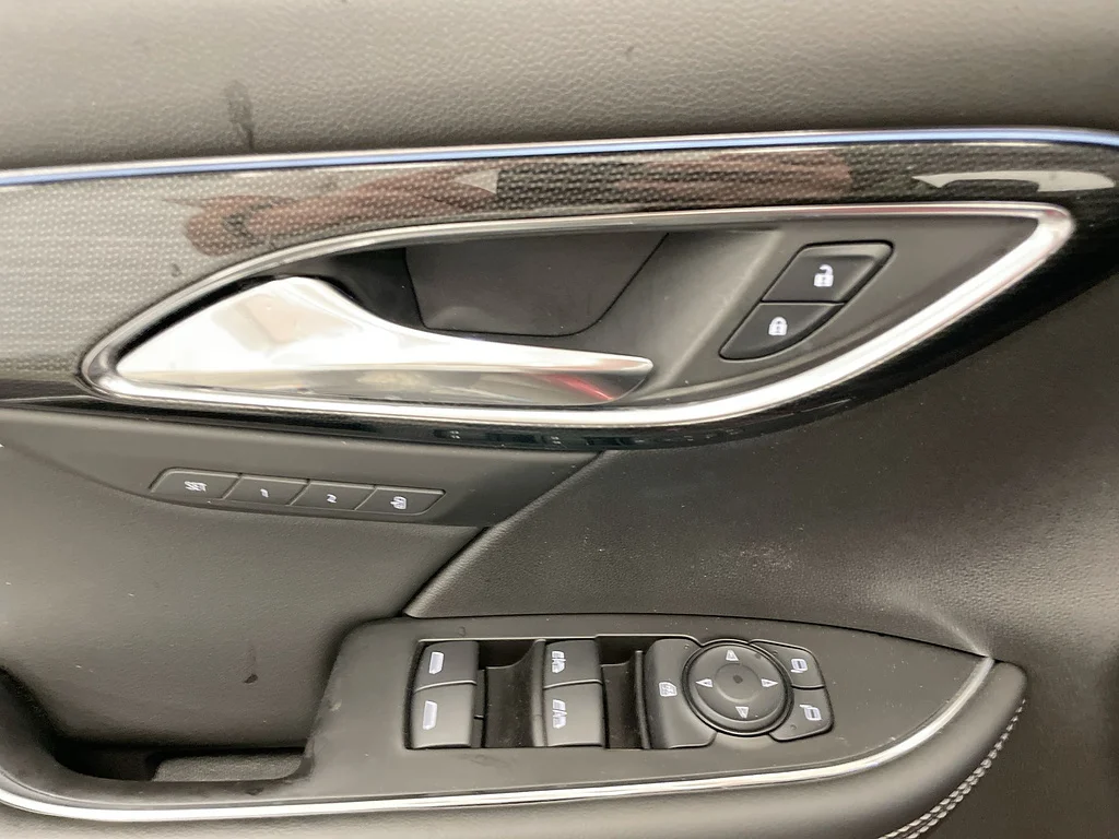 Certified Used 2023 Cinnabar Metallic Buick Essence image 23