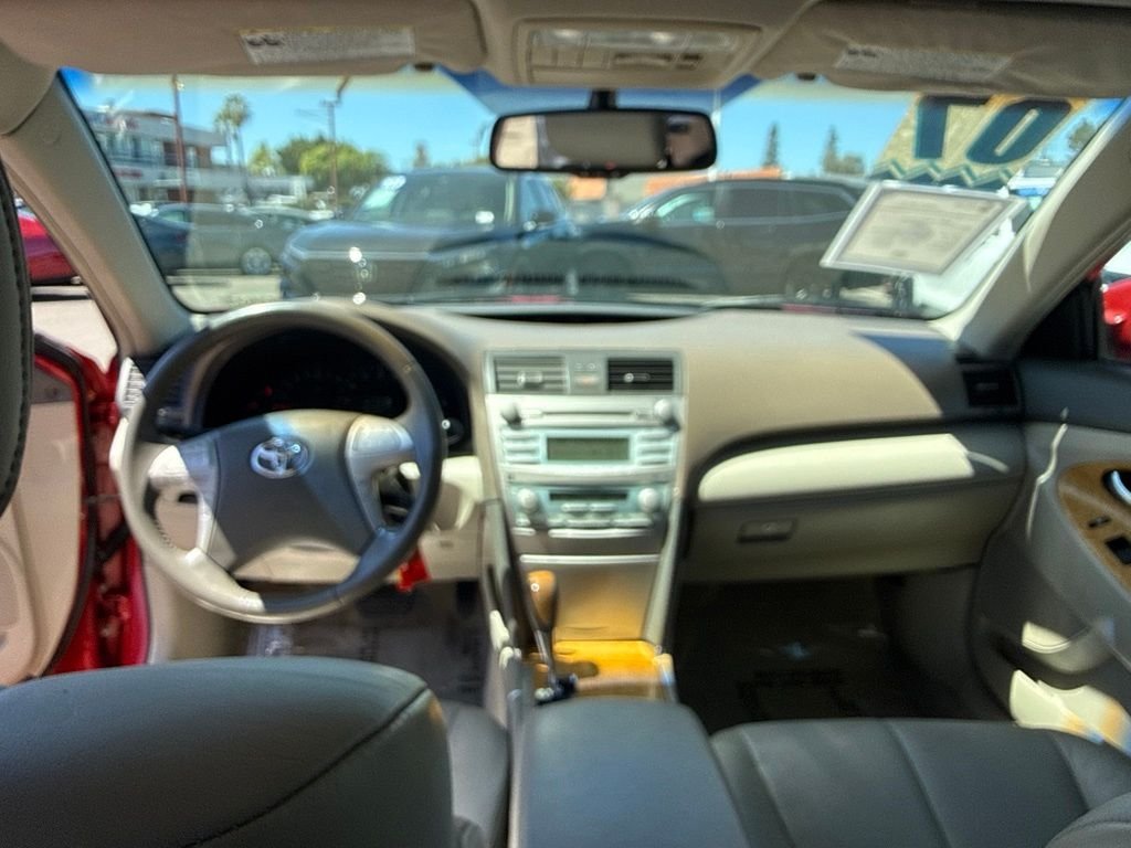 Used 2007 Red Toyota XLE image 9