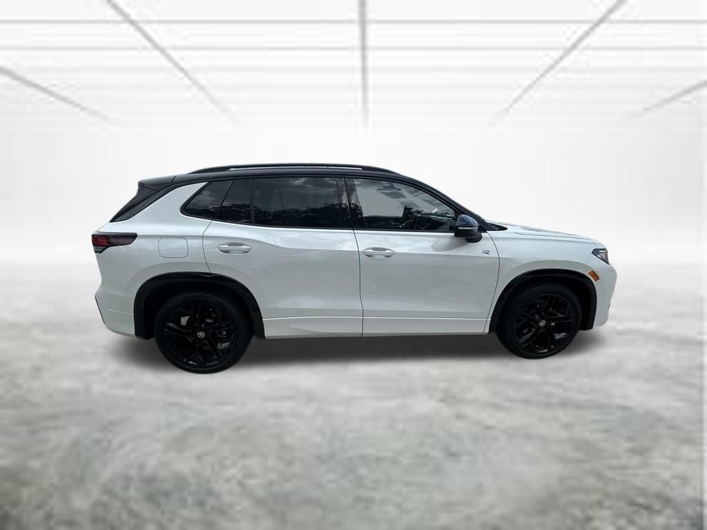 New 2026 White/off-white Volkswagen 2.0T SE R-Line Black image 6
