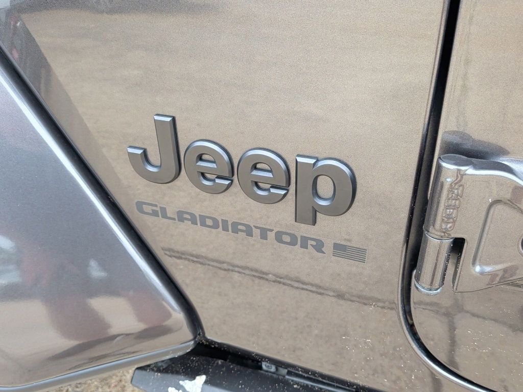 Used 2023 Gray Jeep Willys image 49