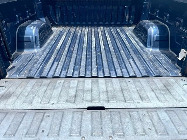 Used 2022 PACIFIC BLUE METALLIC GMC SLT image 30