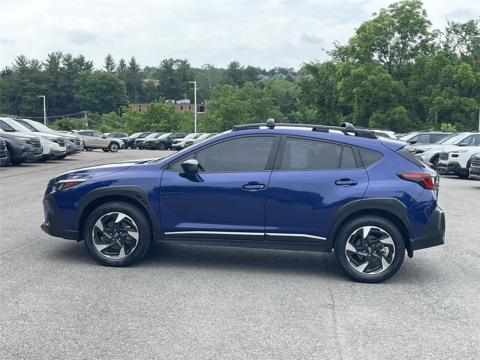 Certified Used 2024 Sapphire Blue Pearl Subaru Limited image 2