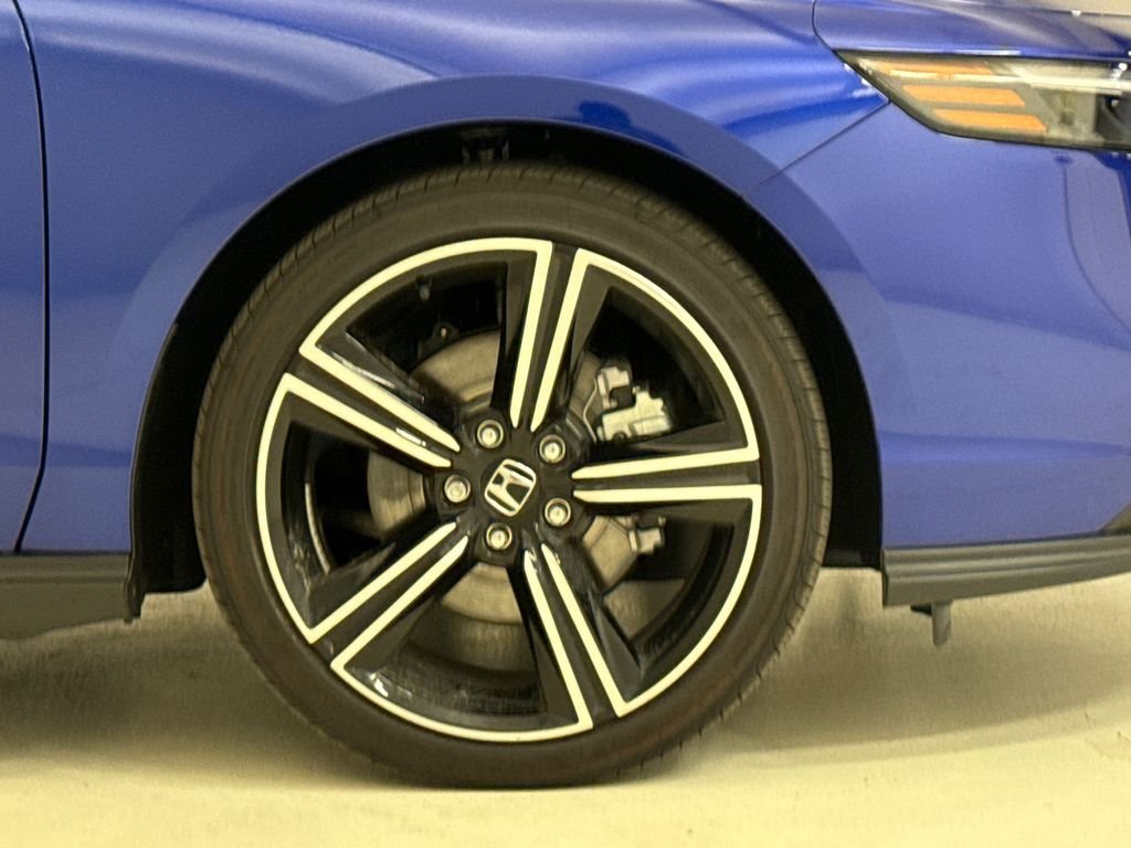 2026 Honda Accord Hybrid Sport - Photo 6