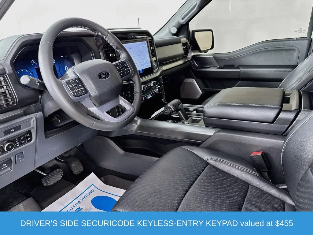 Used 2026 Avalanche Ford Lariat image 11