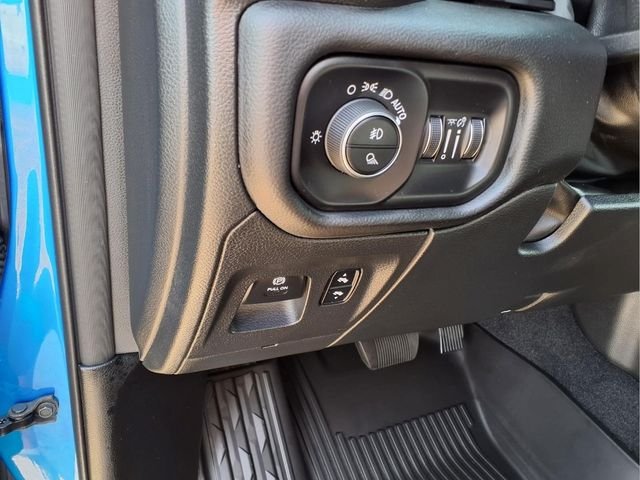 New 2026 Hydro Blue Pearl-Coat Exterior Paint RAM Rebel image 25