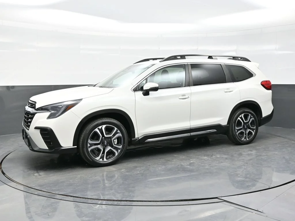 Used 2023 White Subaru Limited image 3