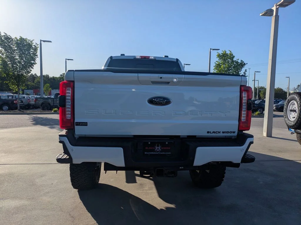 New 2026 Star White Metallic Tri-Coat Ford Lariat image 5