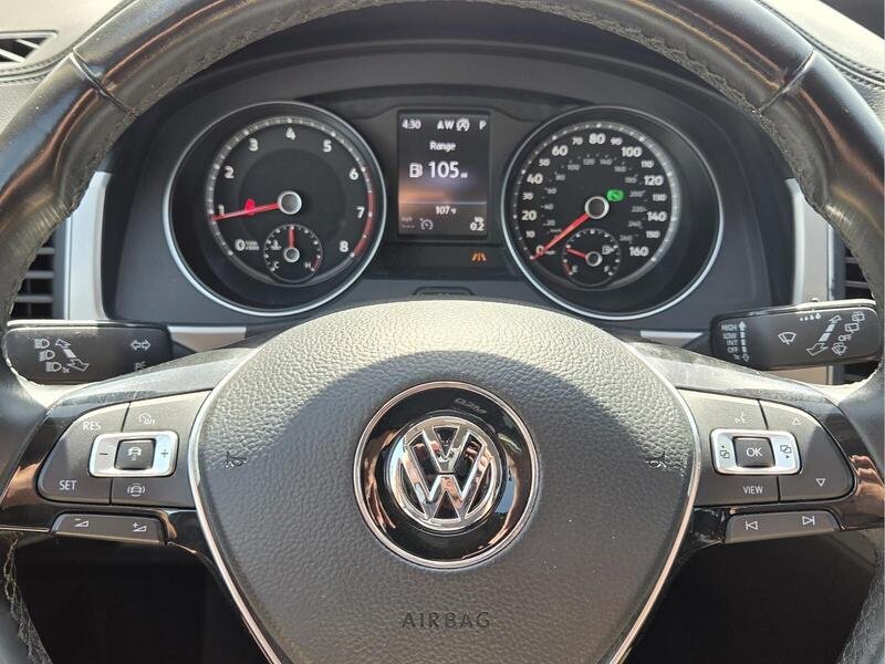 Used 2019 Reflex Silver Metallic Volkswagen 3.6L V6 SE W/TECHNOLOGY FWD image 32