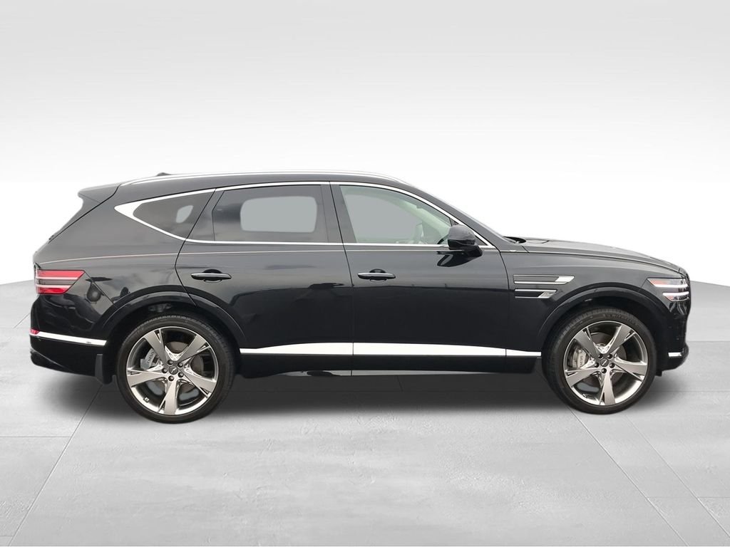 Used 2024 Black Genesis 3.5T Prestige image 9
