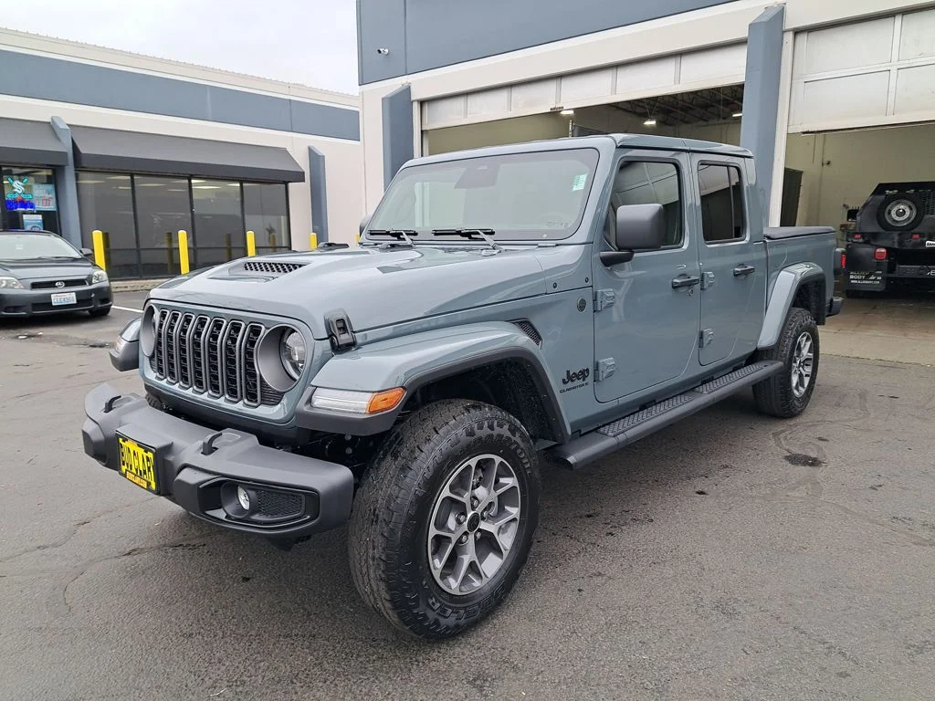 2026 Jeep Gladiator Sport S Auto's photo