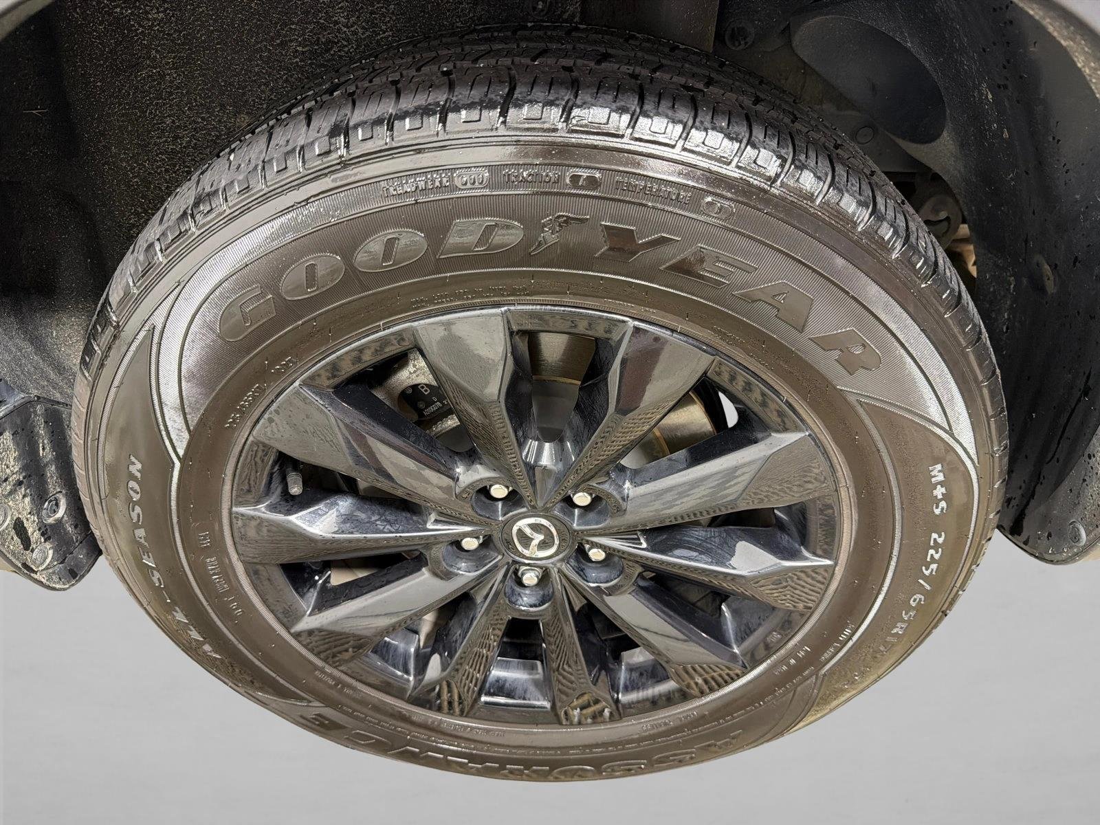 Used 2025 Wind Chill Pearl Mazda 2.5 S Preferred Package image 20