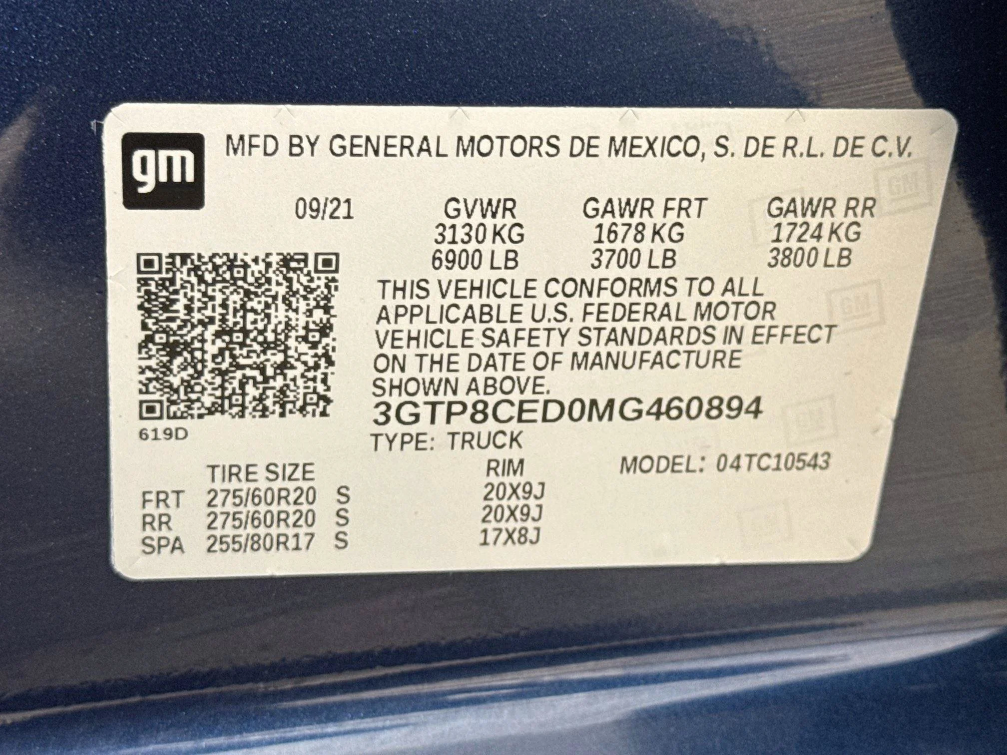 Used 2021 PACIFIC BLUE METALLIC GMC Elevation image 32