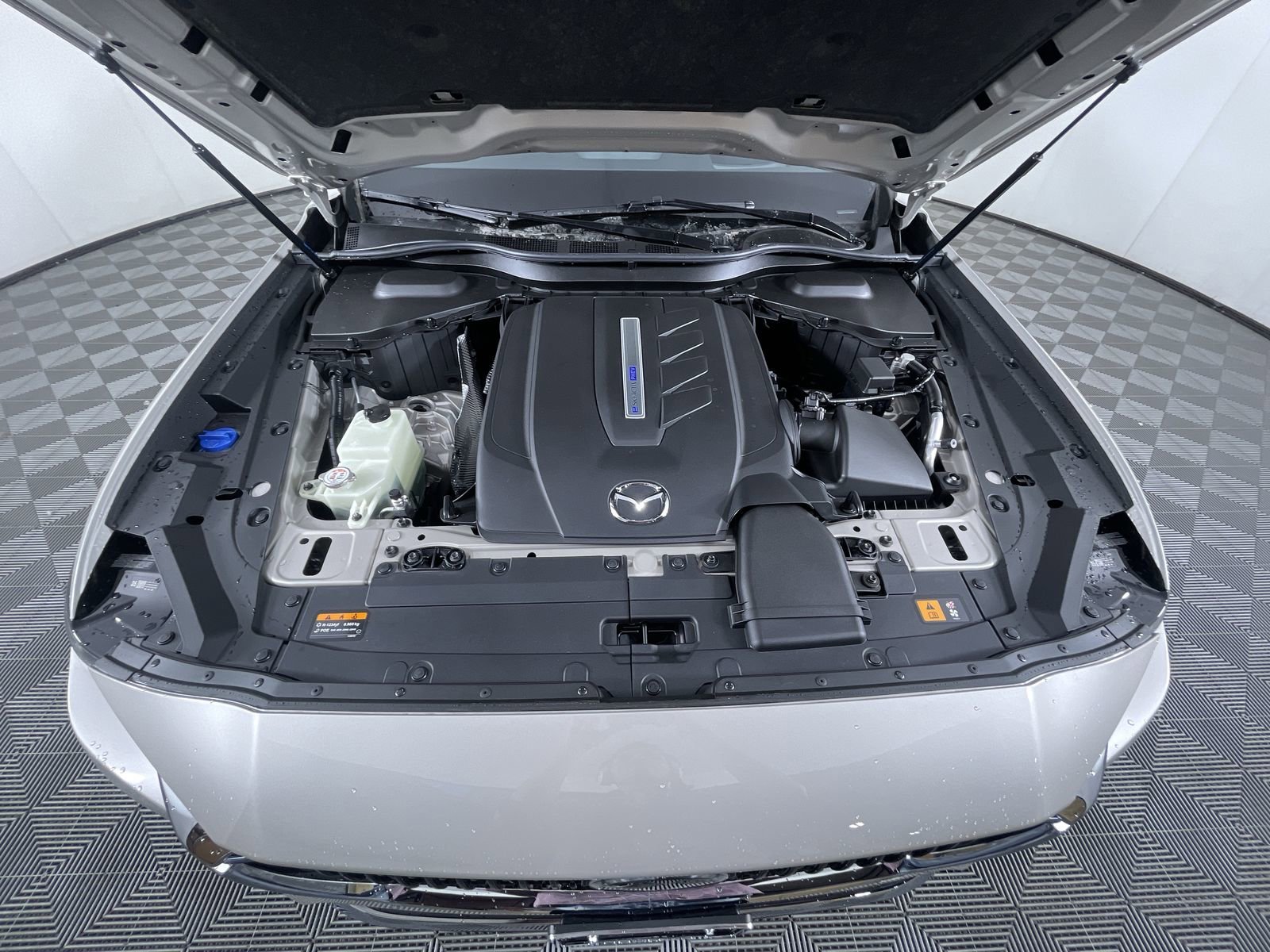 New 2026 Platinum Quartz Metallic Mazda Premium Plus image 29