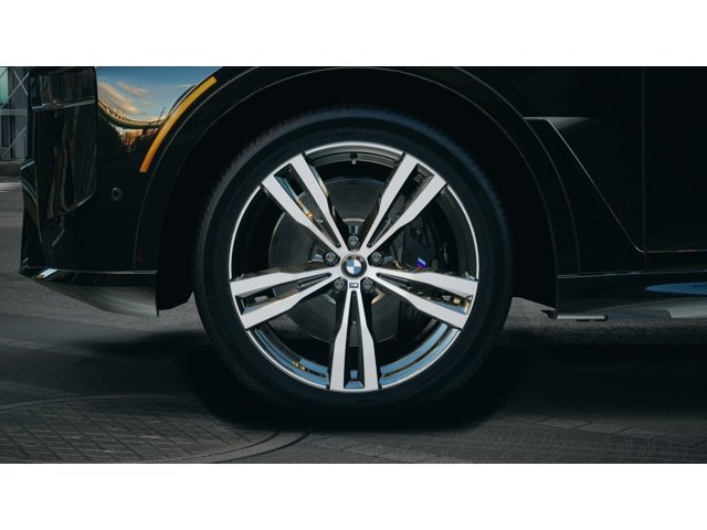 New 2027 Black Sapphire Metallic BMW xDrive40i image 7