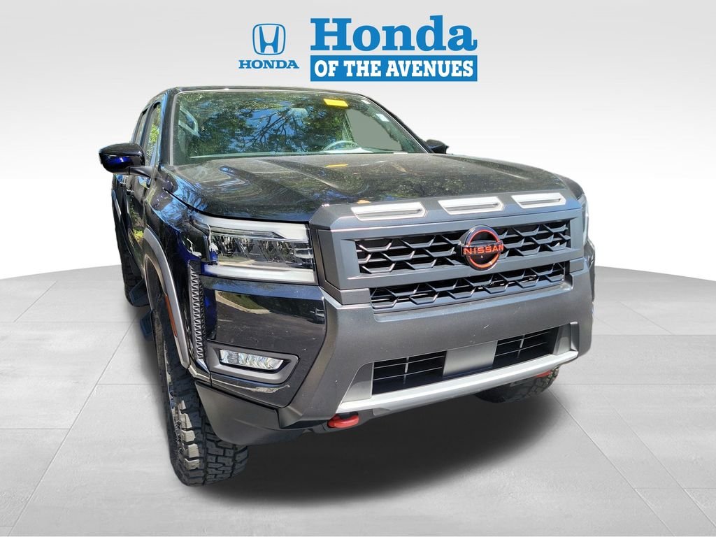 Used 2025 Super Black Nissan PRO-X image 2