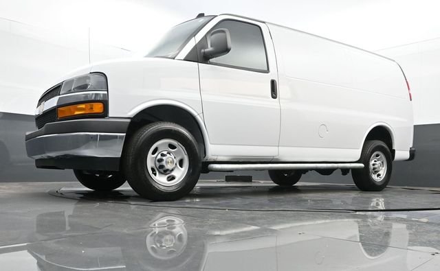 2024 Chevrolet Express Cargo Work Van - Photo 24
