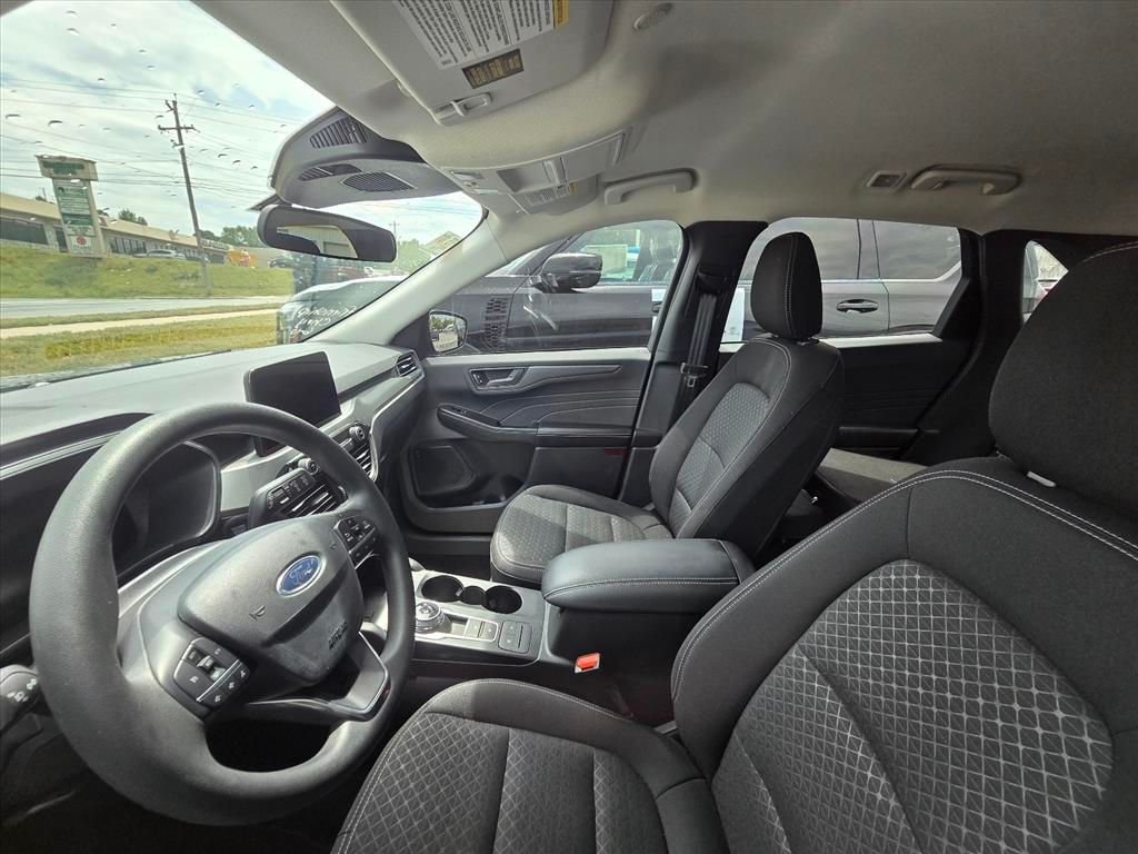 Used 2025 Blue Ford Active image 3