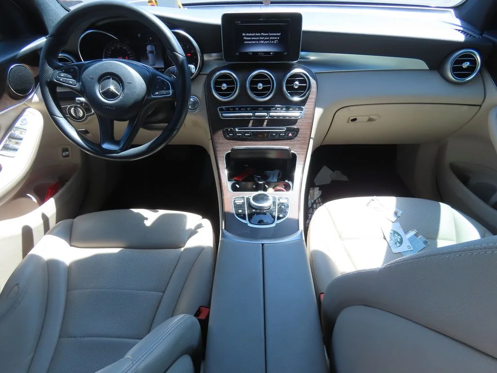 Used 2018 Blue Mercedes-Benz GLC 300 image 7