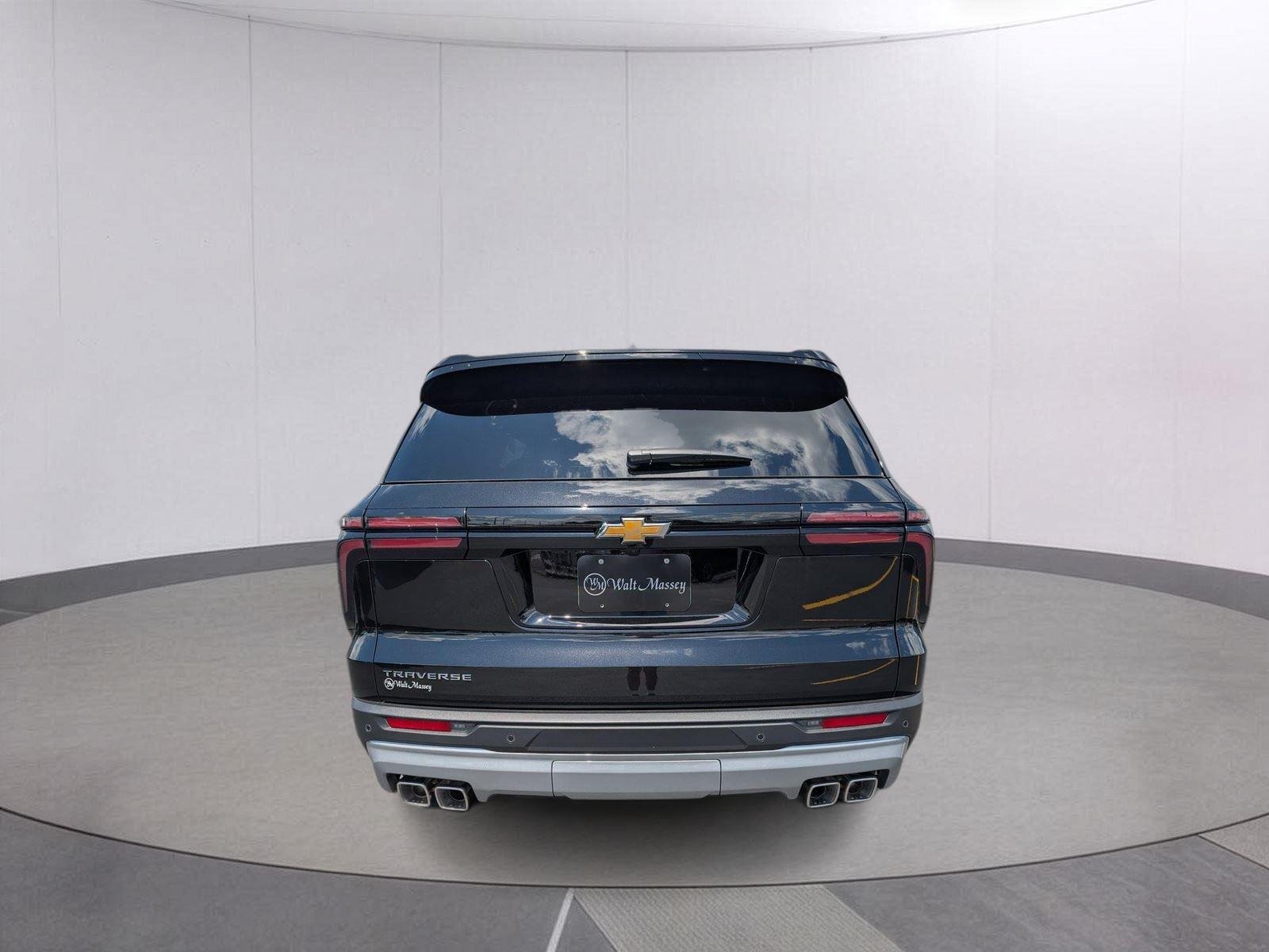 2026 Chevrolet Traverse LT - Photo 8