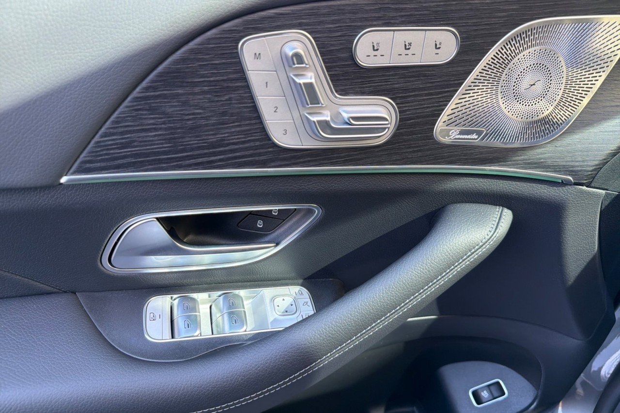 New 2026 Selenite Grey Metallic Mercedes-Benz GLS 450 4MATIC® SUV image 10