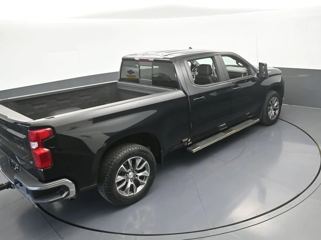Used 2021 Black Chevrolet LT image 51