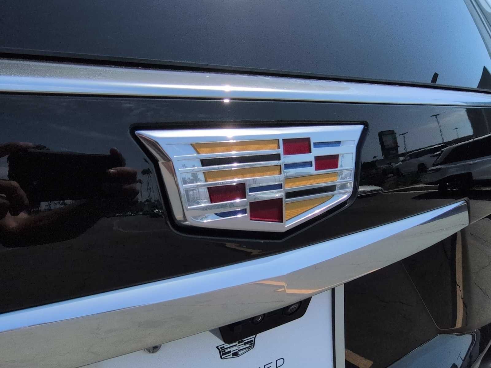 Certified Used 2025 Black Raven Cadillac Premium Luxury image 8