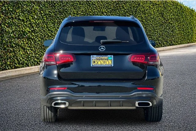 Used 2022 Black Mercedes-Benz GLC 300 image 5