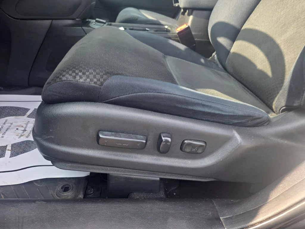 Used 2016 Crystal Black Pearl Honda EX image 11