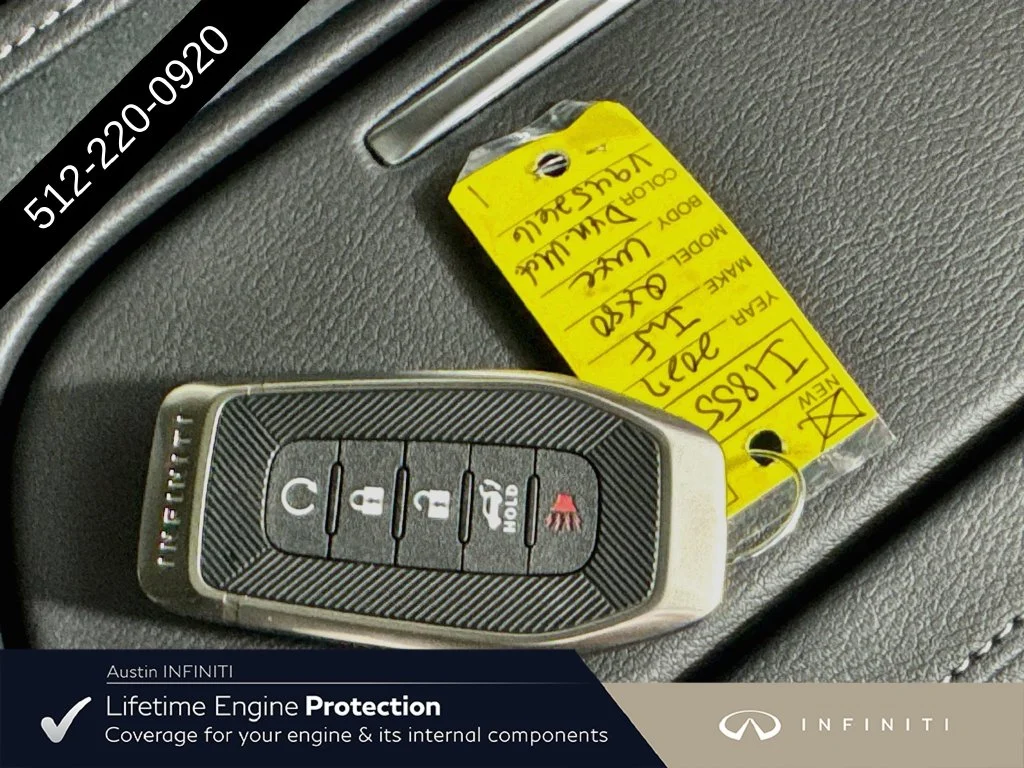 New 2027 Silver INFINITI LUXE image 40