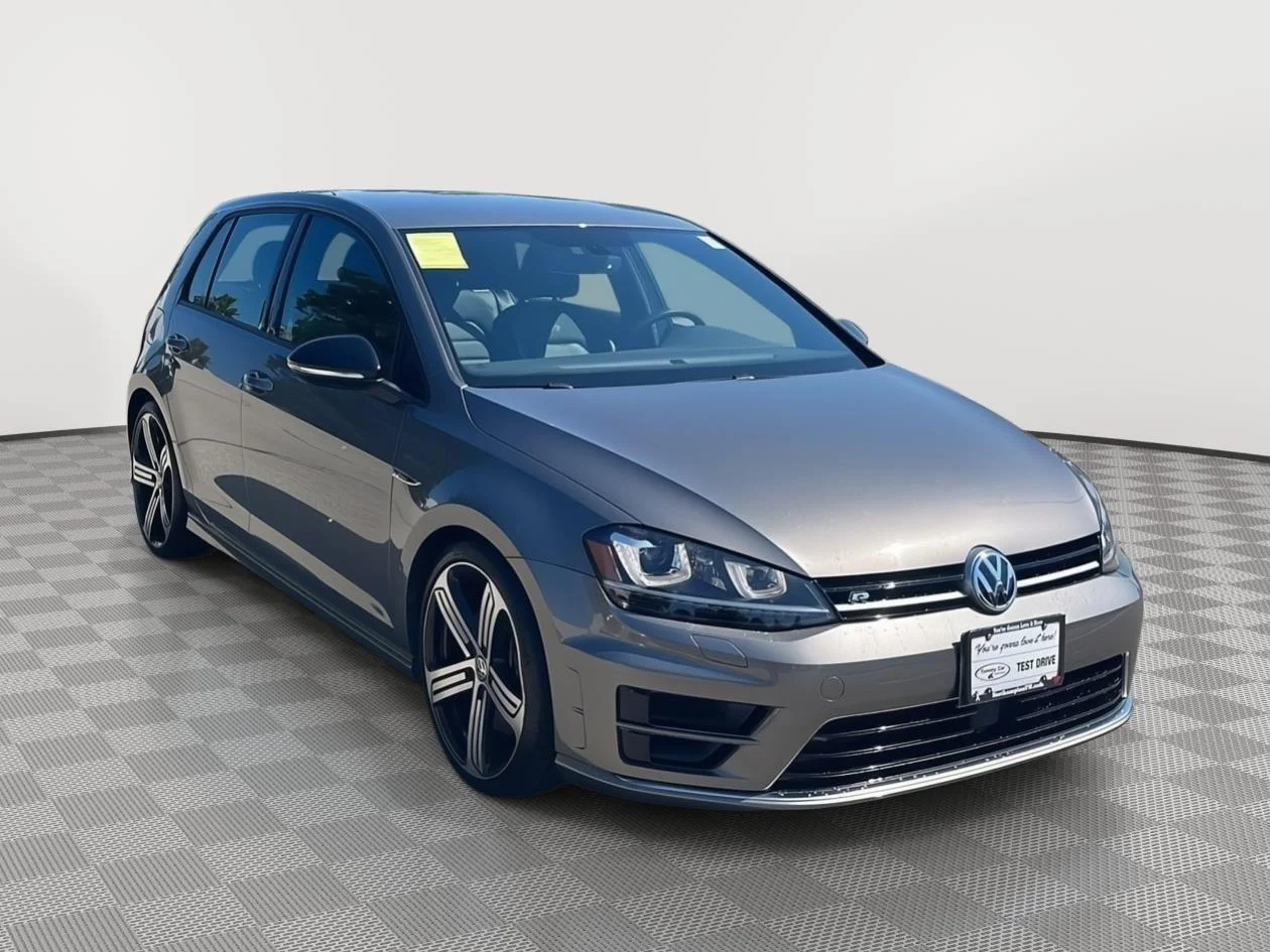 Used 2017  Volkswagen 4MOTION image 3