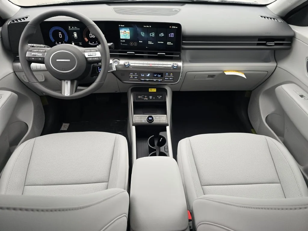 New 2027 Green Hyundai SEL Premium image 7