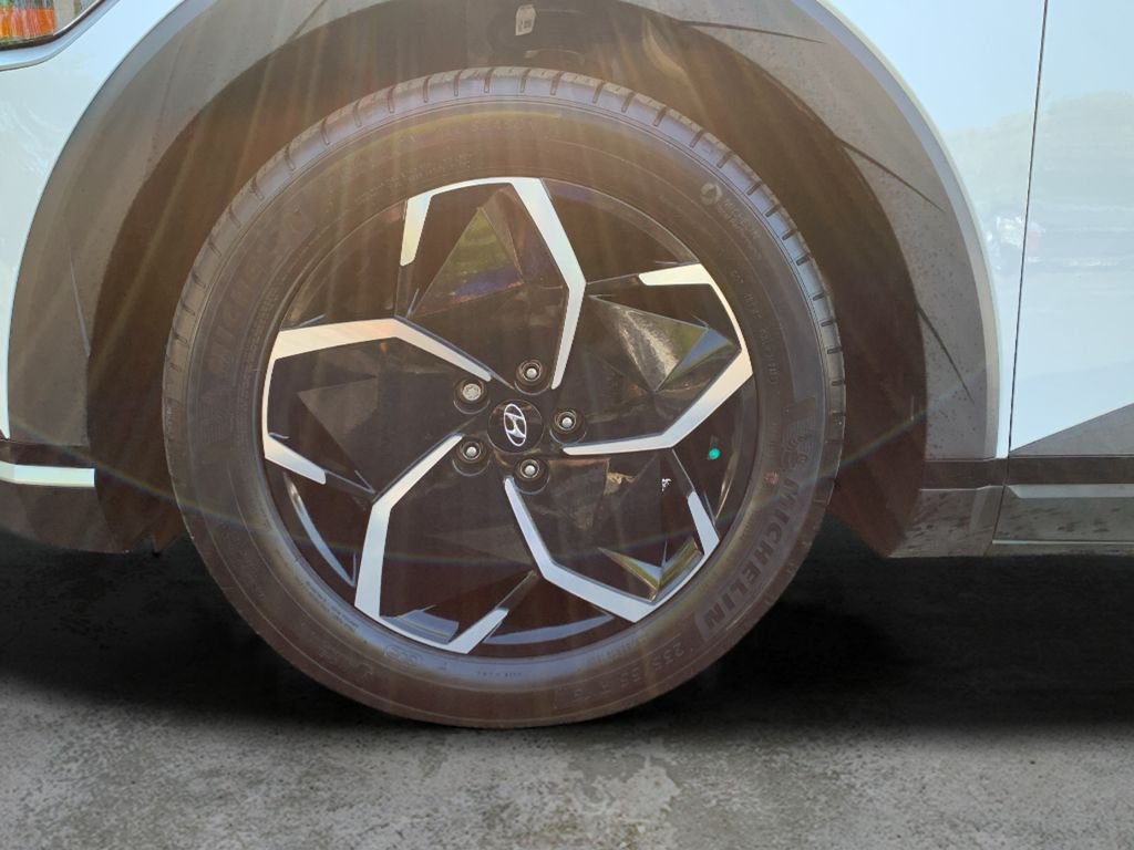2024 Hyundai IONIQ 5 SE - Photo 45