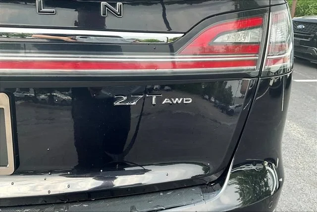 Used 2020  Lincoln Black Label image 23